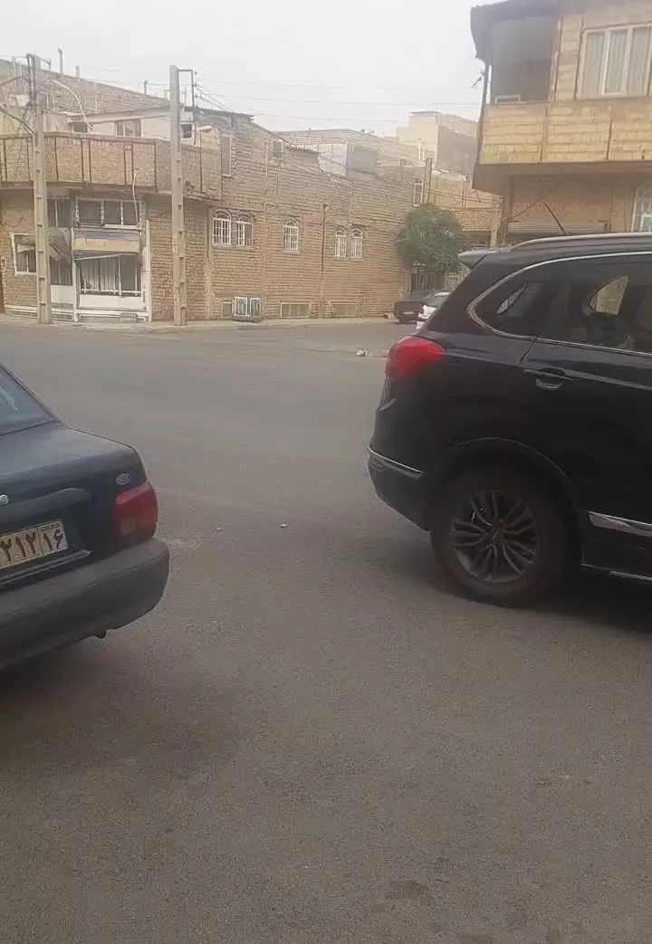 خانه دربست ۶۵ متر زیر بنا