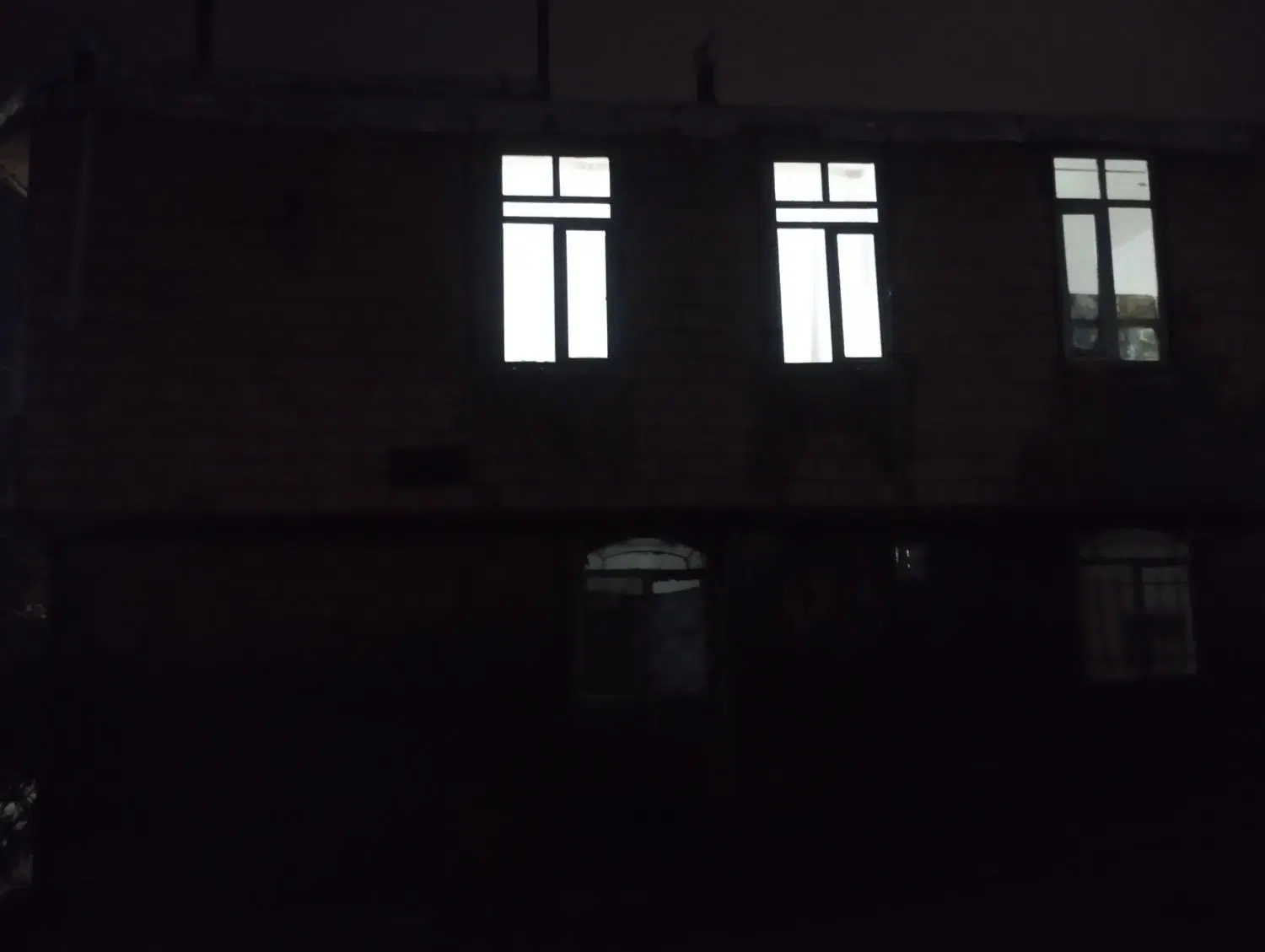 خونه ۶۰ متری دوطبقه دره دراز رهن داده میشه
