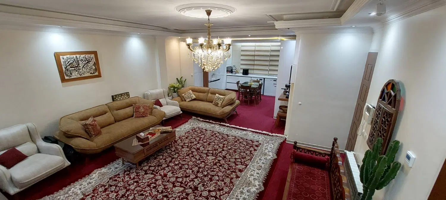 ۸۳ متر در انتهای افراسیابی