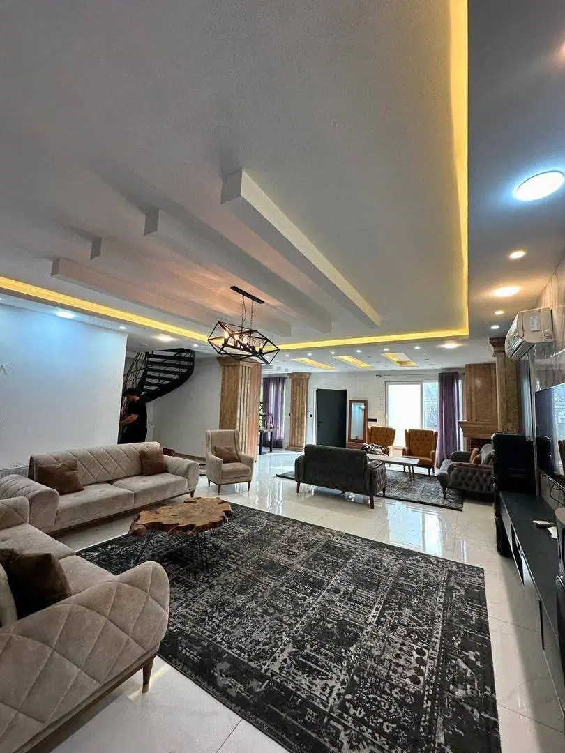 باغ ویلا زردنجان