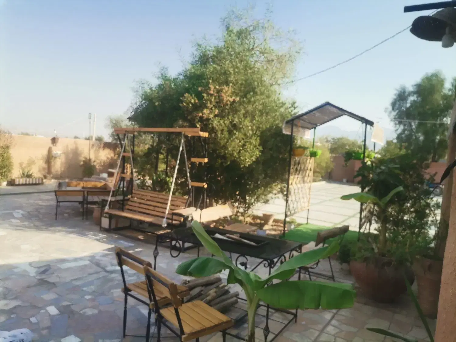 اجاره روزانه ویلا ۱۰۰۰ متری