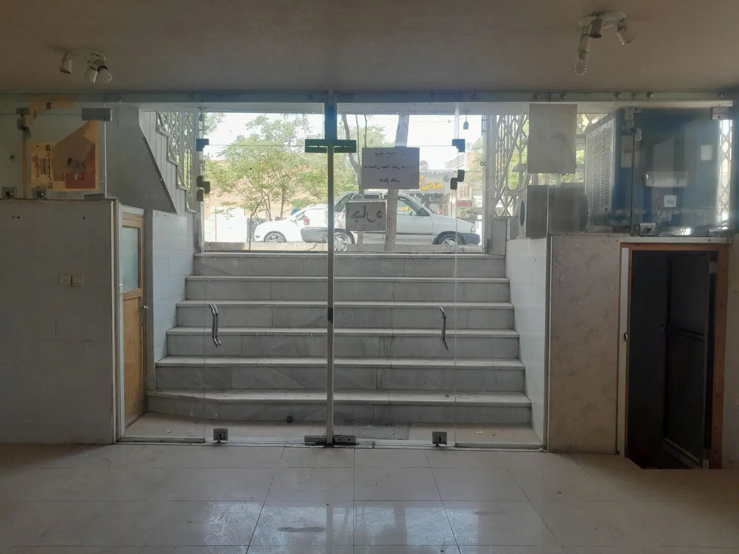 اجاره مغازه خ زینبیه