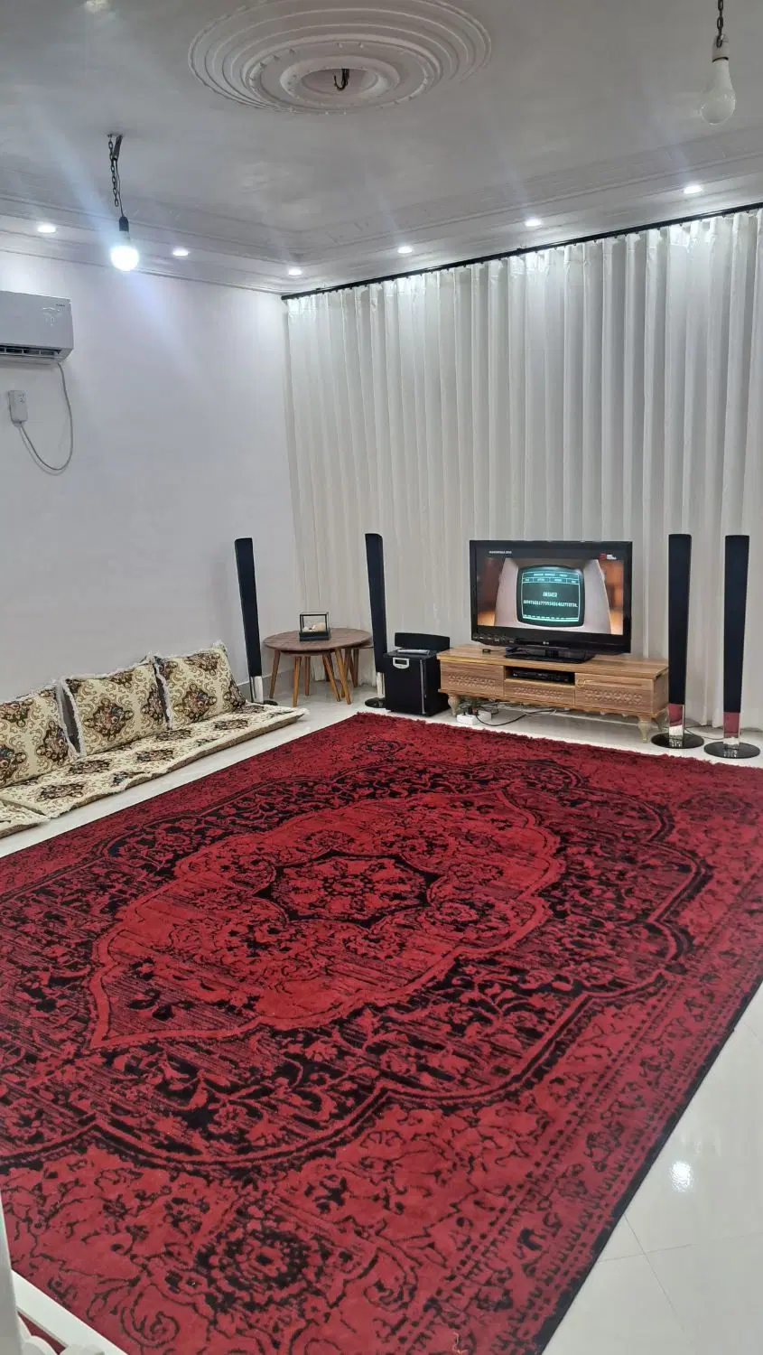 خانه ویلایی دوخوابه ۱۸۴متری شهرک توحید