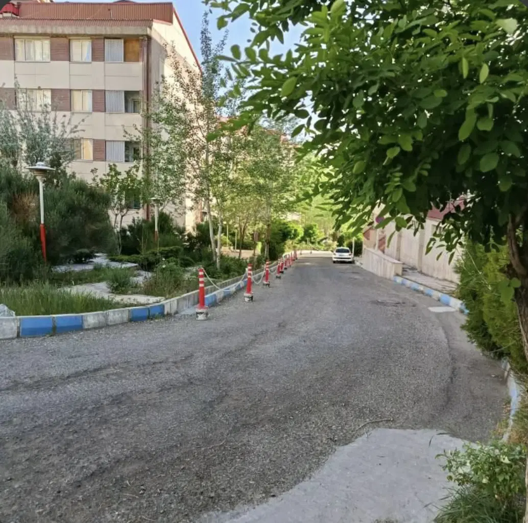 آپارتمان ۸۵متر خیابان معلم