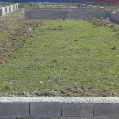 زمین فروشی
