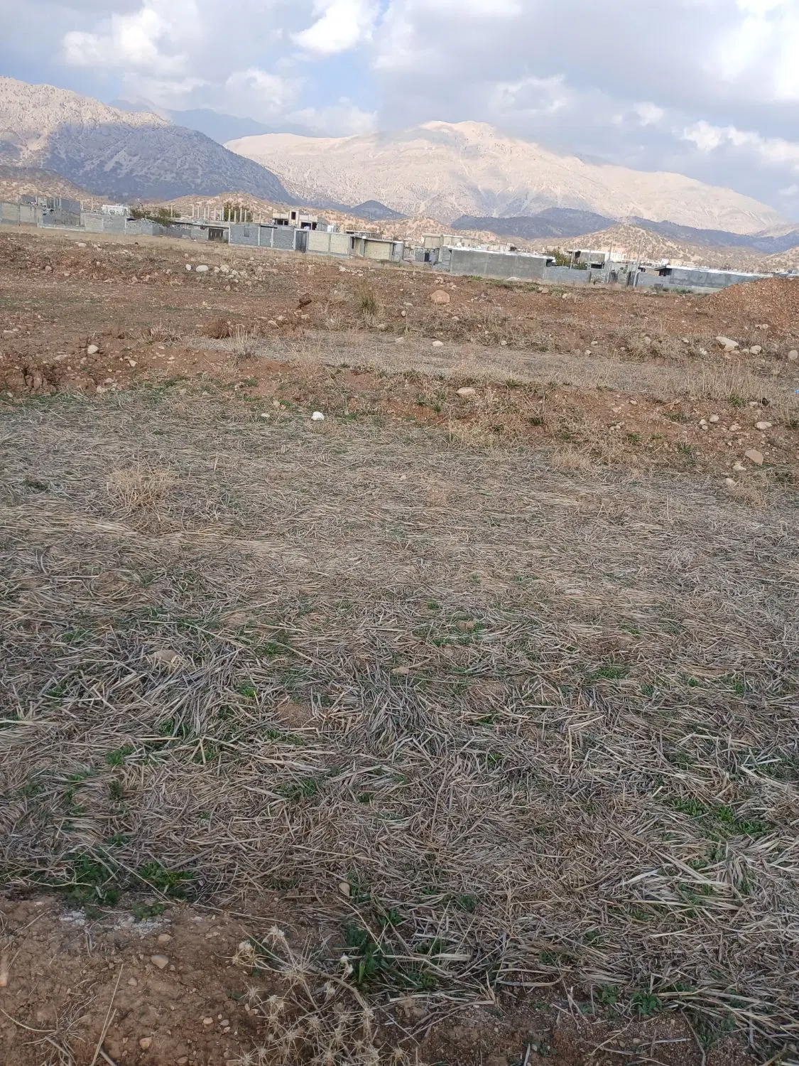 200متر زمین مادوان پایین