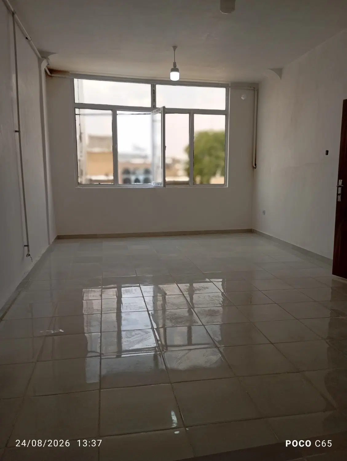 دوطبقه ساختمان نوساز