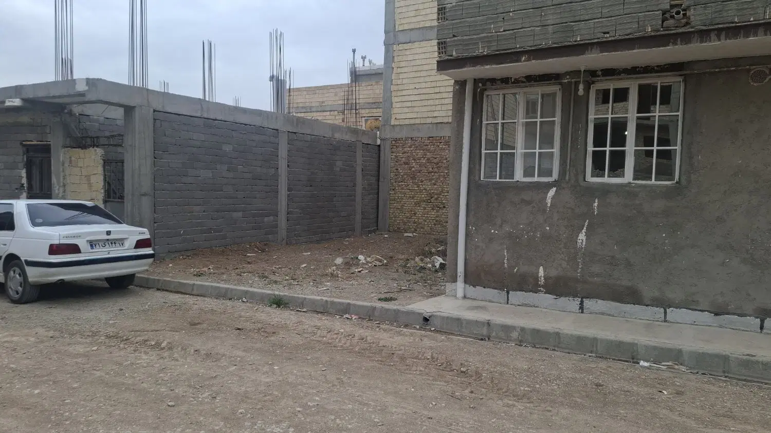 زمین عالی داخل ساخت ساز