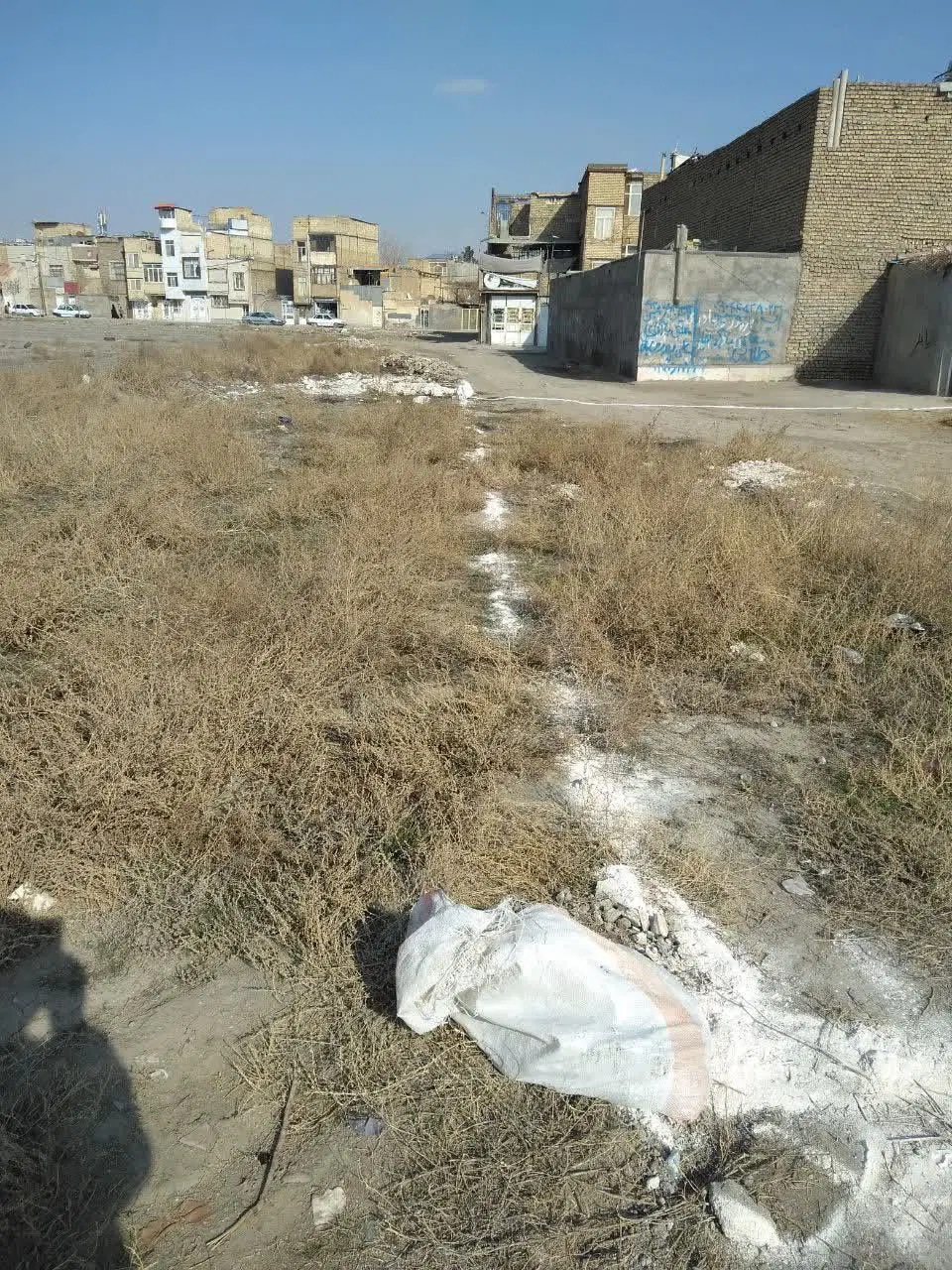 زمین 115 متر پنجتن 69