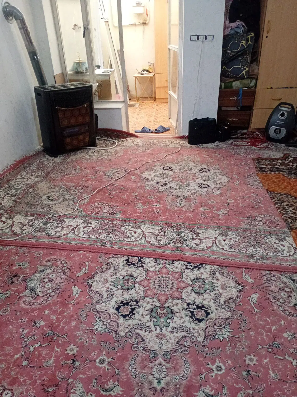 خانه دو نبش با سند شیش دانگ