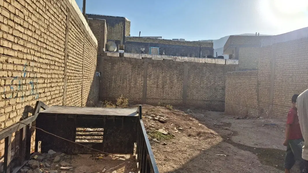 فروش زمین صندوقی به متراژ ۱۴۲ متر