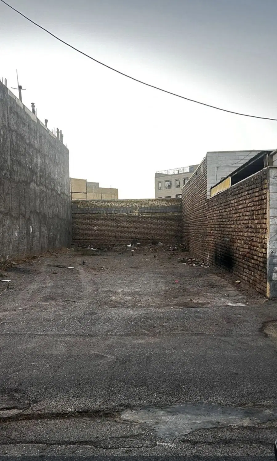 زمین 178 متر ششدانگ خیابان دخانیات