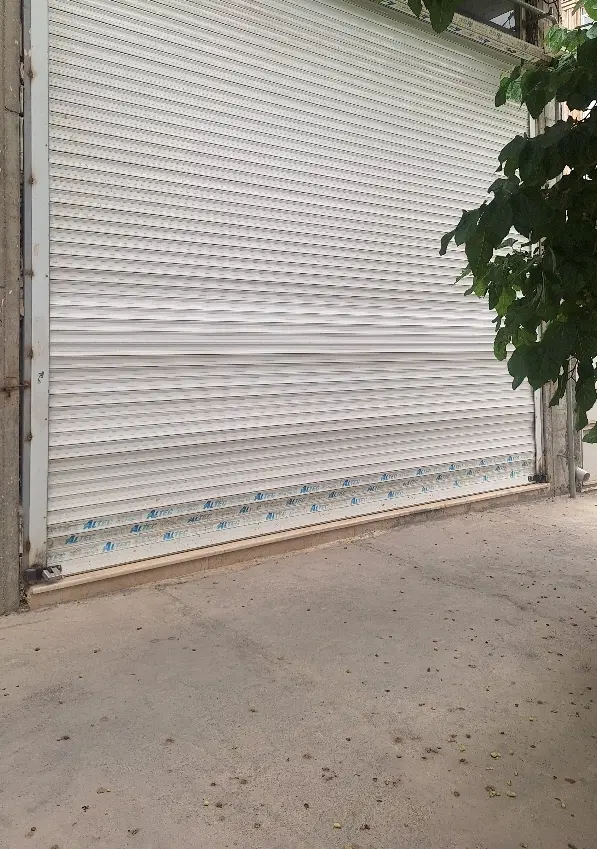 مغازه ۶۰ متری