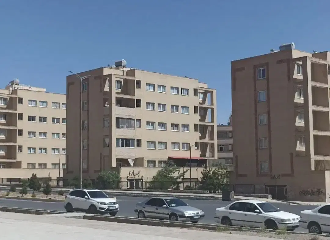 فروش آپارتمان مسکن مهر فولادشهر محله E5