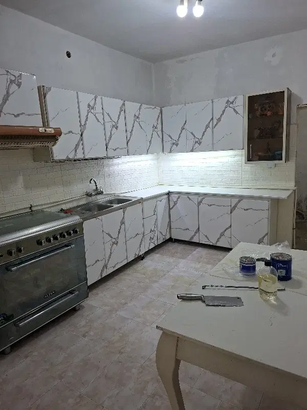 رهن و اجاره ۱۴۰ متری در چمران