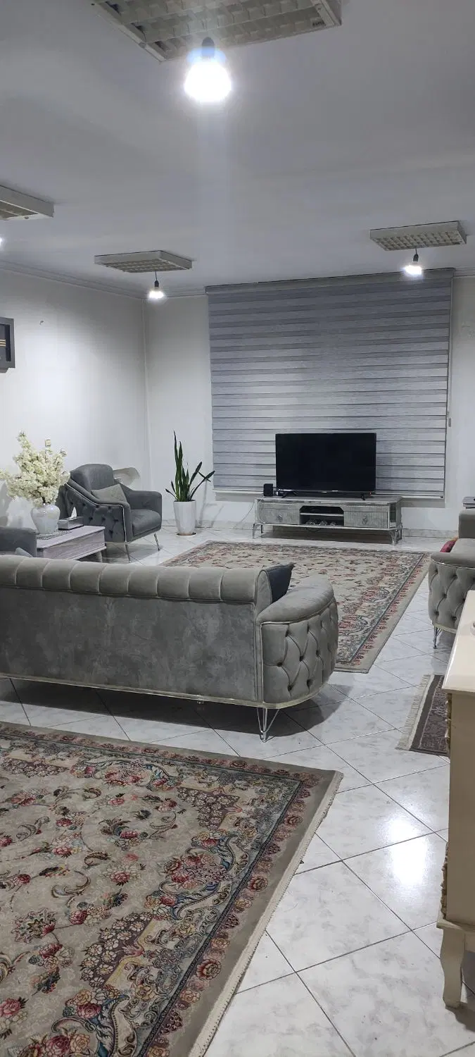 ۸۵ متر _ دو خوابه _ تاپ لوکیشن_ مناسب سرمایه گذار