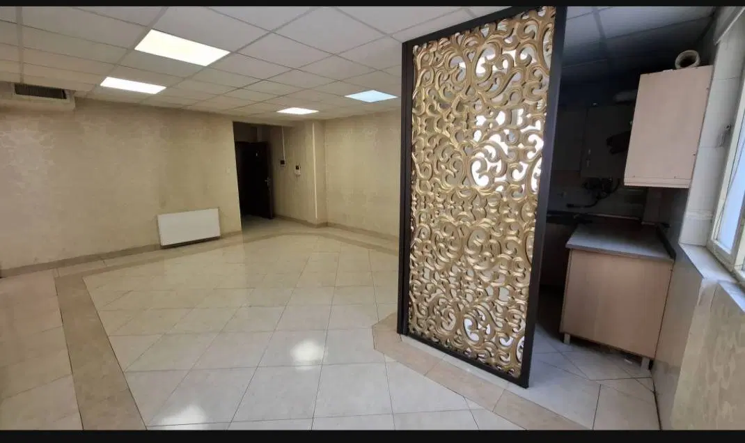 اداری *۶۱ متر* فول*بهترین لوکیشن*به قیمت