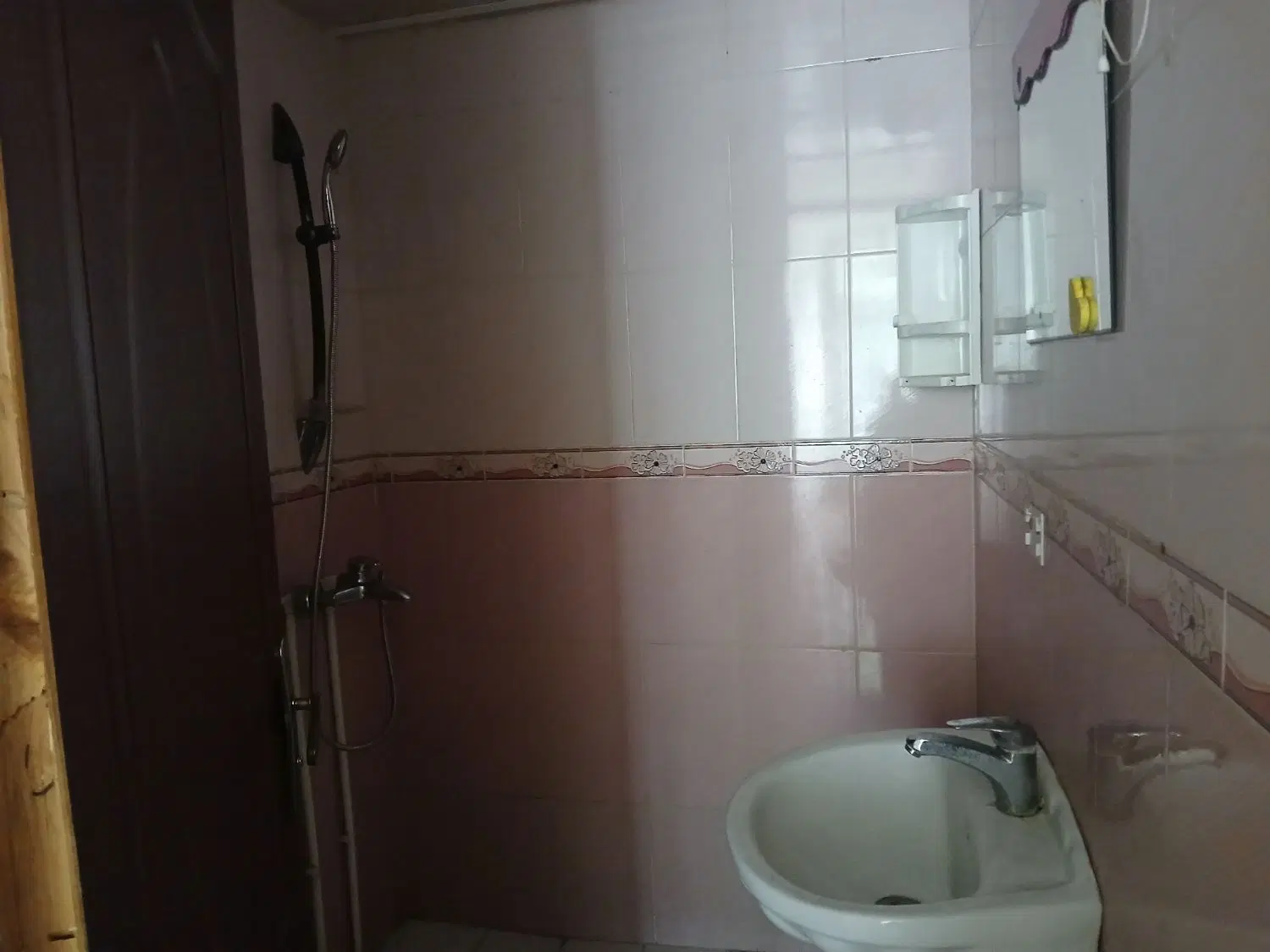 خانه اجاره ای شهرک شهید همت
