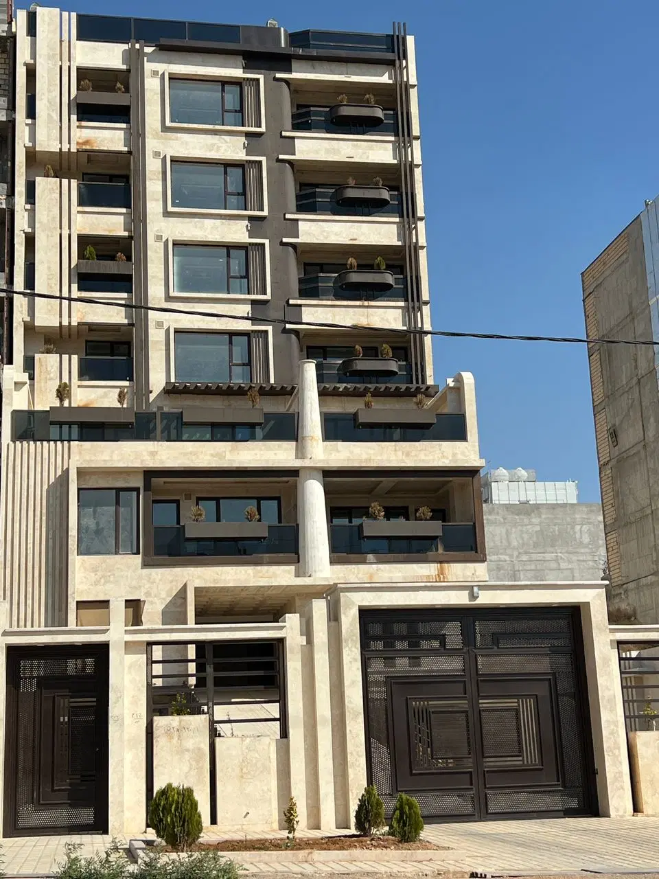2خواب_ 140متری_ 12واحدی_ بلوار بوستان_ منطقه ملکی