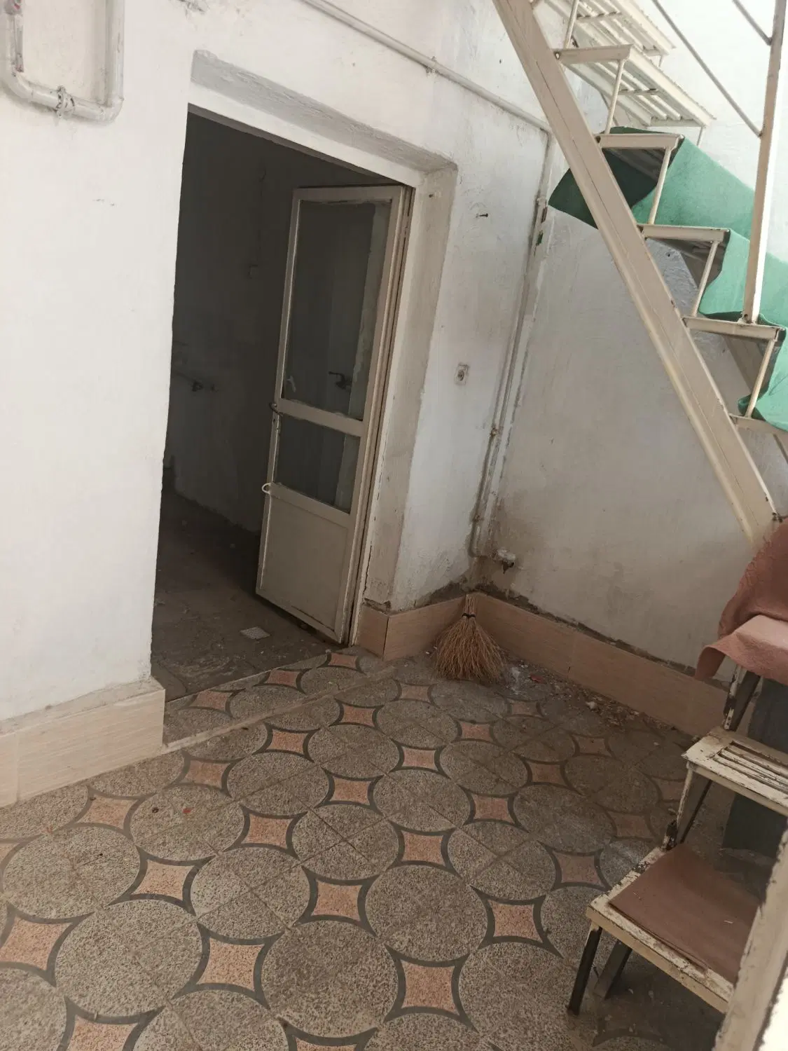 فروش خانه ویلایی 70متری شریف اباد
