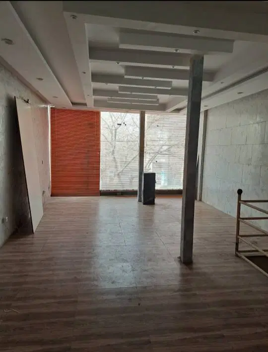اجاره مغازه ۴۶ متری گلزار شمالی