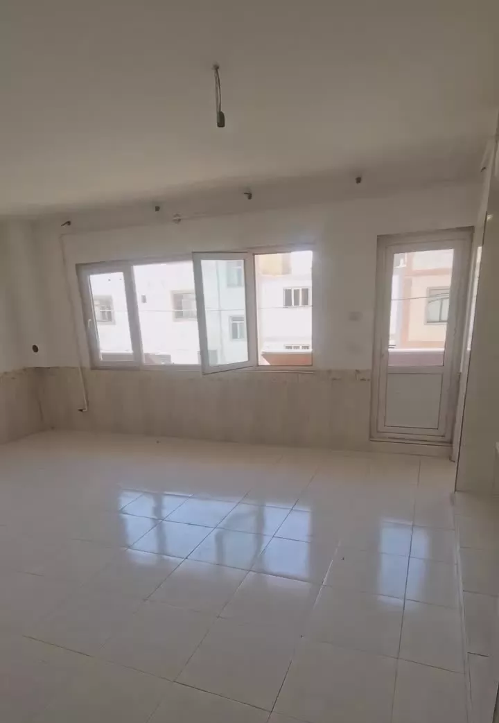 آپارتمان ۸۰متری فول امکانات