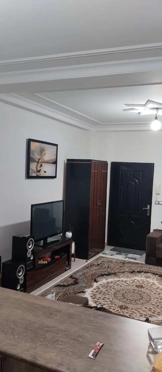 سوییت ۷۳متری شیک در بلوار ولیعصر