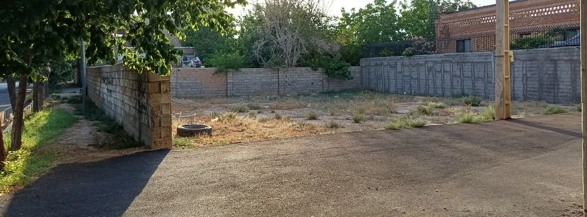 یک قطعه زمین مرغوب