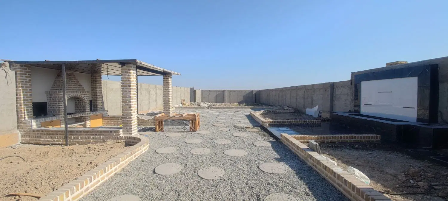 باغچه ۴۵۰ متری _ شهرکی _ نگهبان مقیم