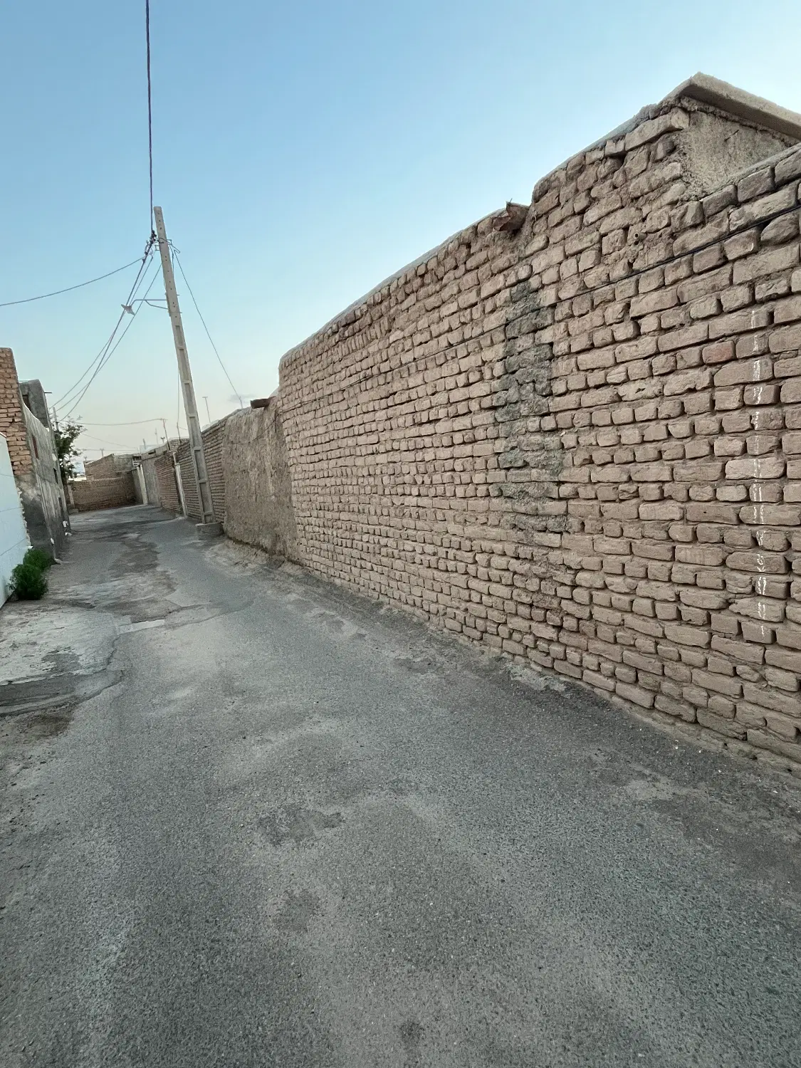 زمین فروشی در دلویی