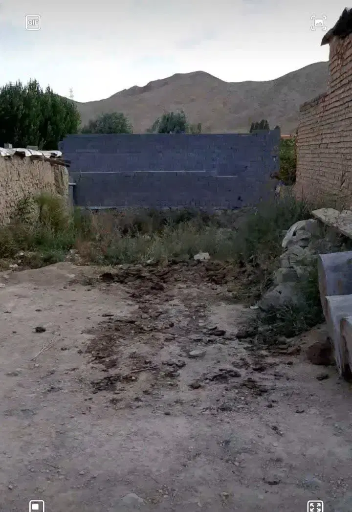 ۱۱۵مترزمین مسکونی داخل بافت روستا