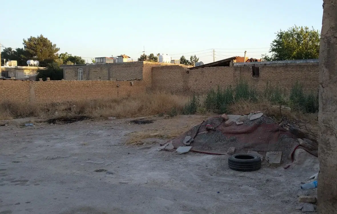زمین مسکونی