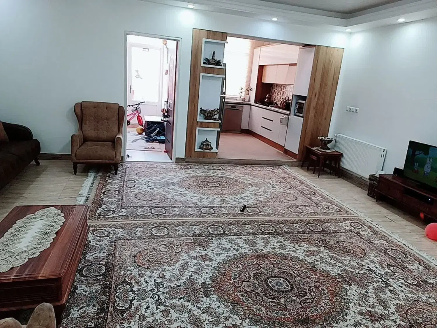 ویلایی سه طبقه فول مجزا