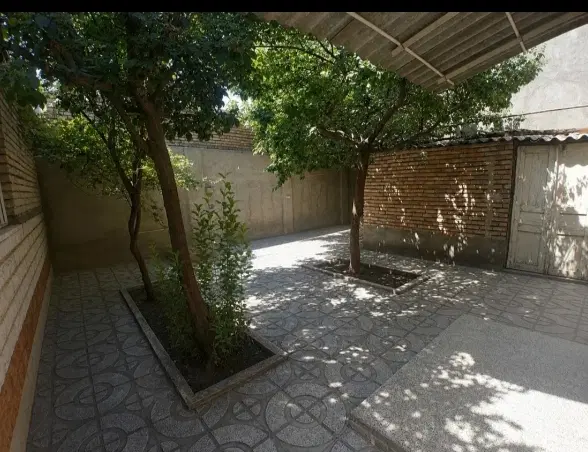 منزل مسکونی در بلوار شهید حاجی حسینلو