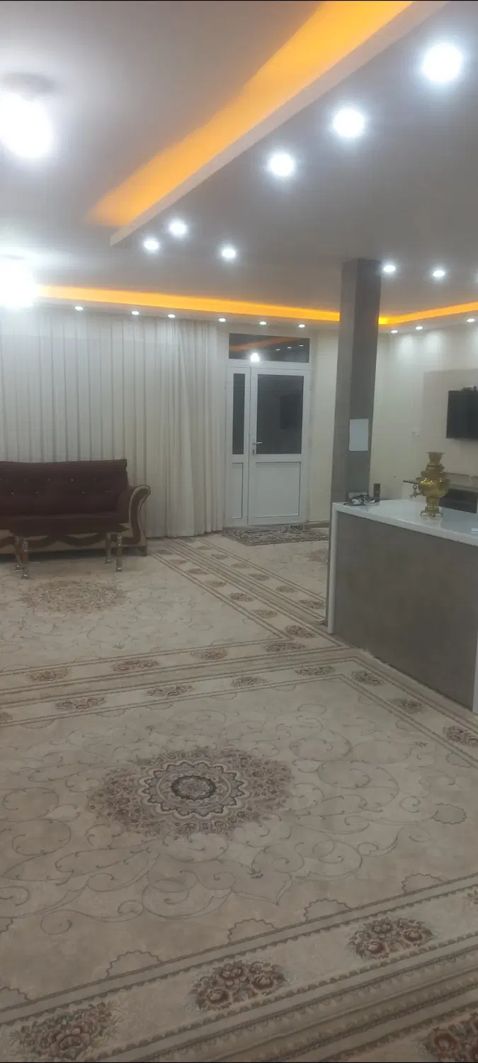 واحد طبقه اول