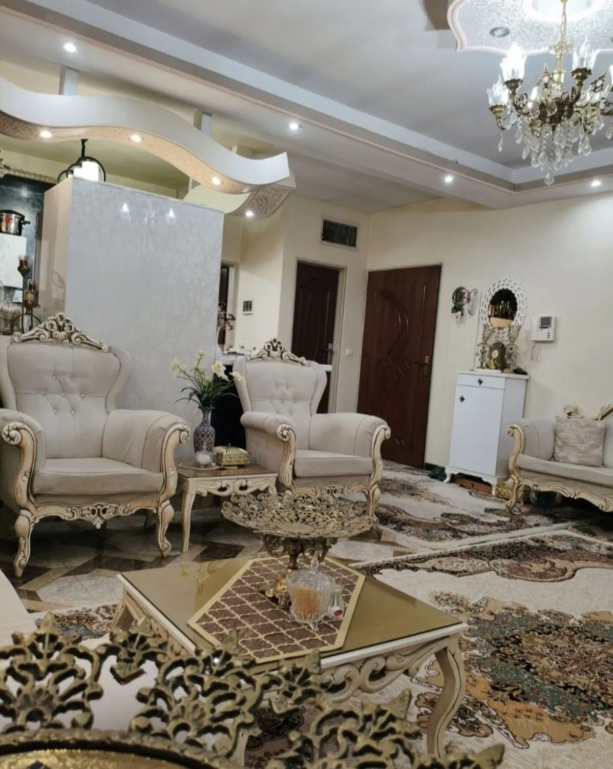 آپارتمان ۵۷متری فول مدرن پارکینگ موتور انباری در