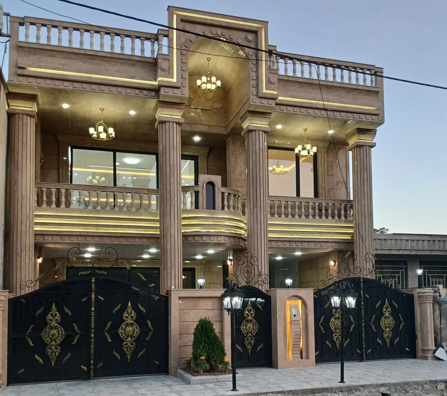 فروش دوطبق خانه ویلایی نوساز