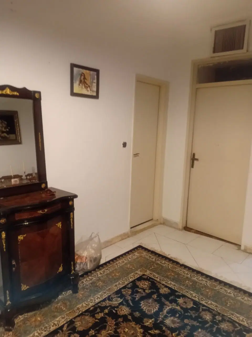 هم خانه زن