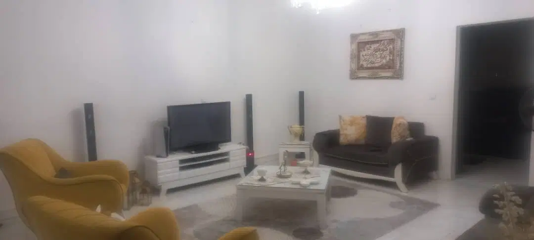 آپارتمان 108متری شهرک ناز