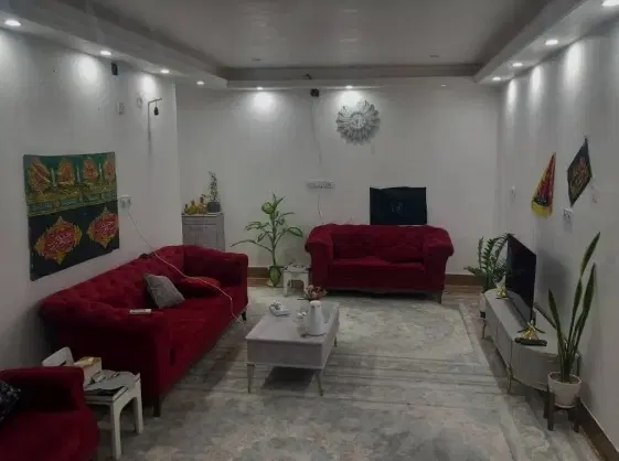 فروش آپارتمان چهار واحده نیرو