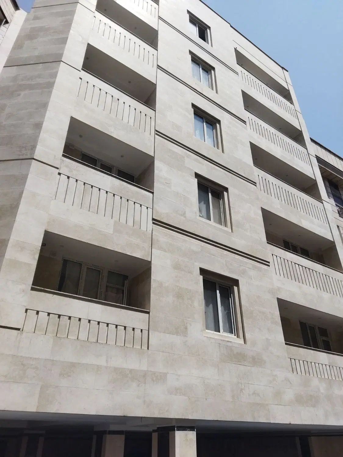 91متر  فول امکانات آذربایجان نوساز