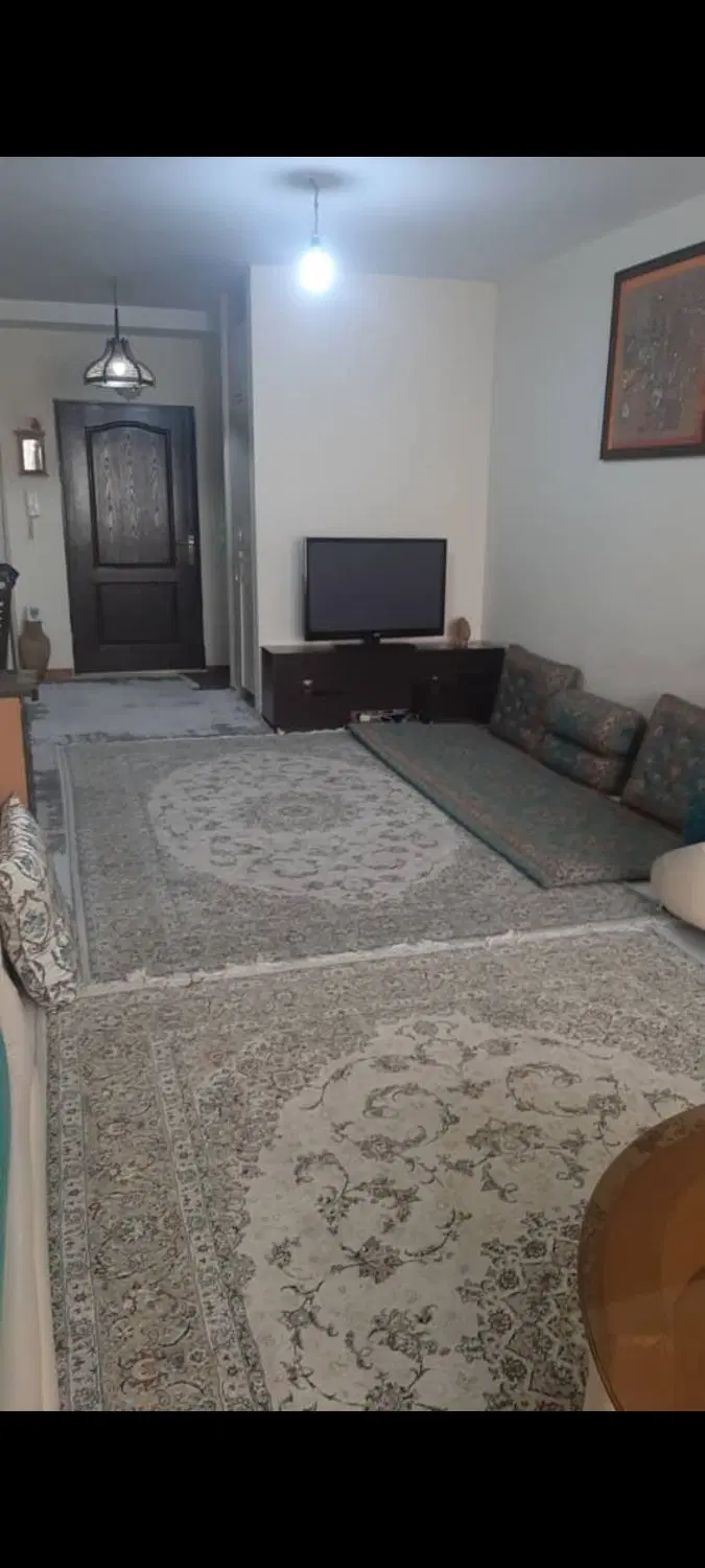 واحد ۸۰ متری بهترین لوکیشن شهرک