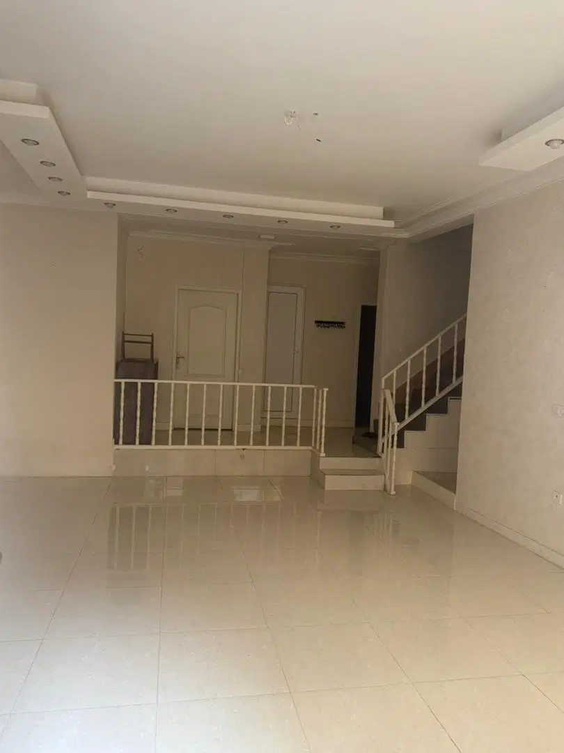 پاداد غربی_طبقه ۳_واحد جلو