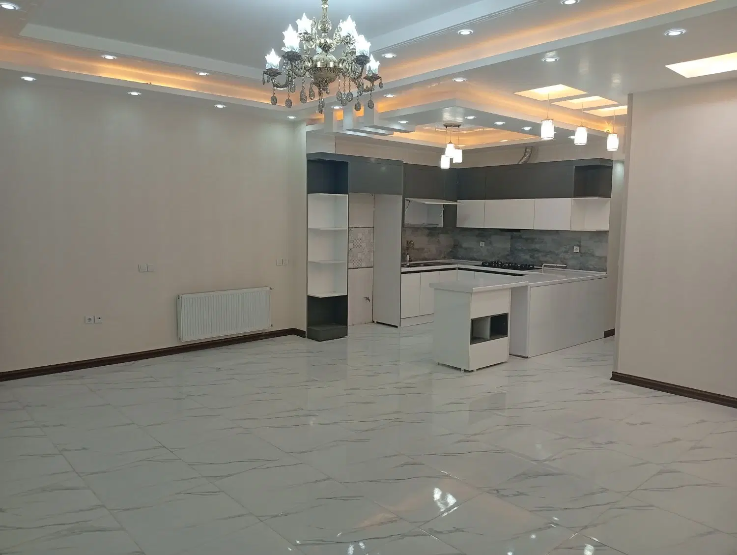 فروش ویلایی اسکلت بتن اسیاباد