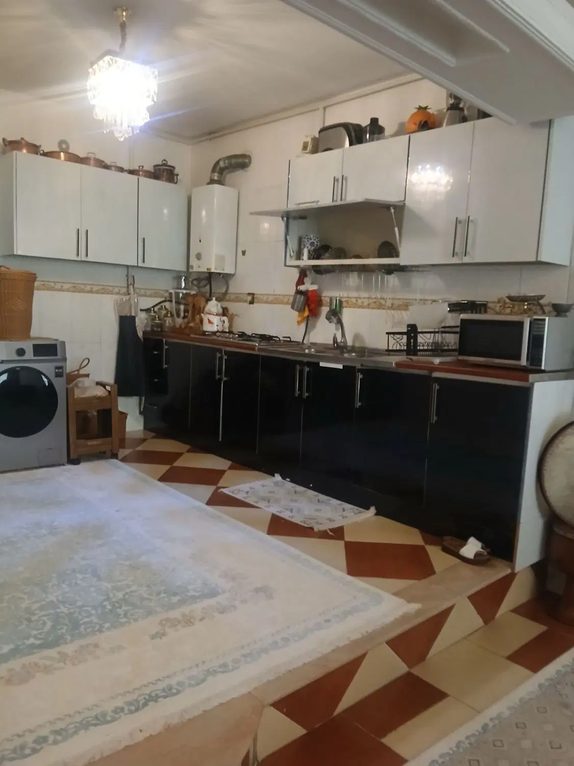 خانه اجاره ای تمیز و مرتب کرهرود