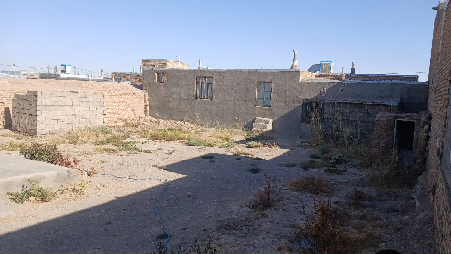 فروش ملک مسکونی متراژ بالا بالا جام روستای نوده