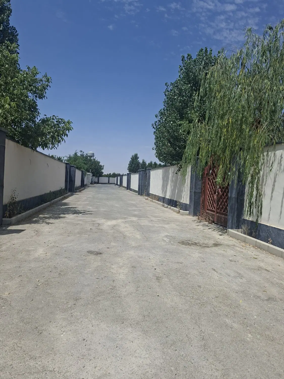 ۱۰۰۰ متر زمین شهرکی
