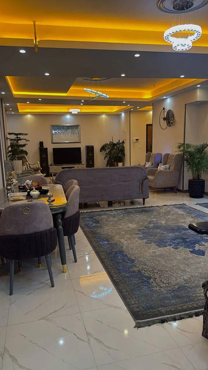 ۱۲۰ متر دو خواب با پارکینگ
