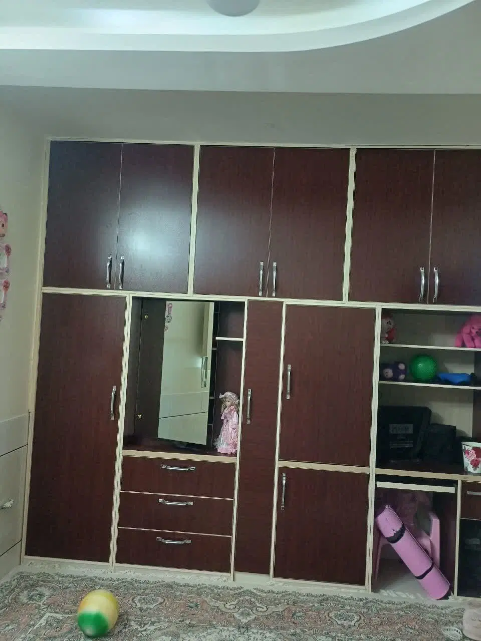 خانه ویلایی بزرگ وشیک