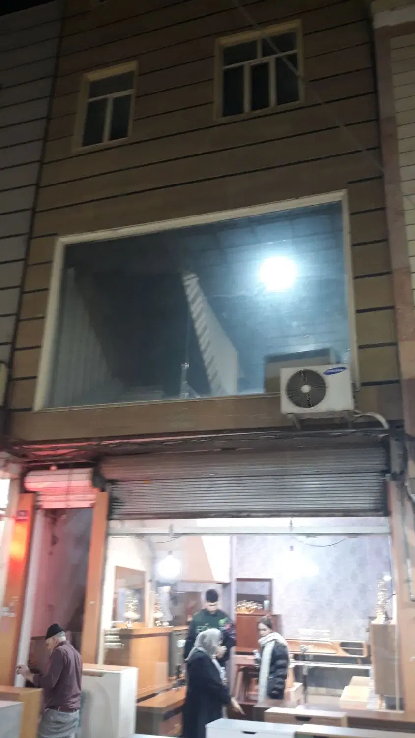 اجاره کافی شاپ و ساندویچی دو طبقه با هم